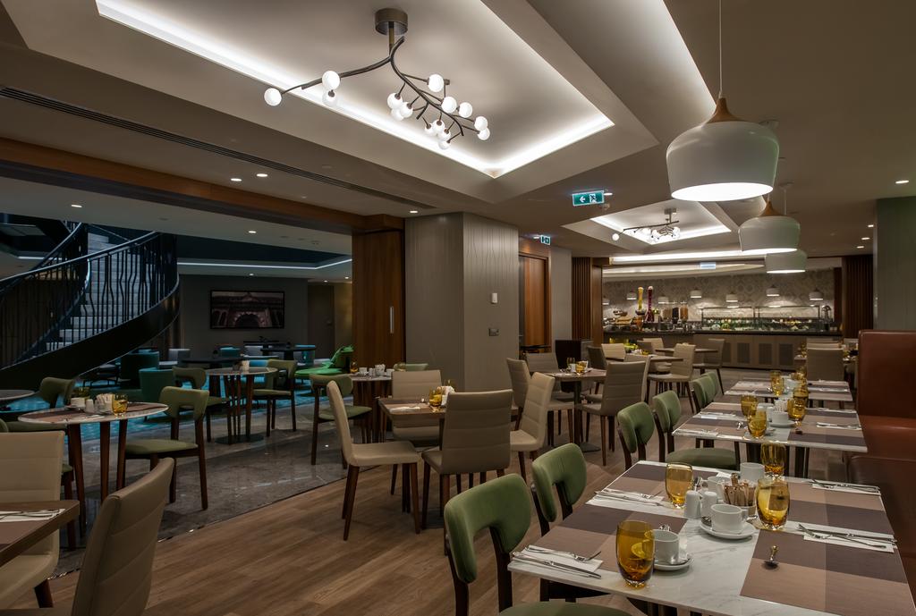 DoubleTree by Hilton Istanbul - Sirkeci